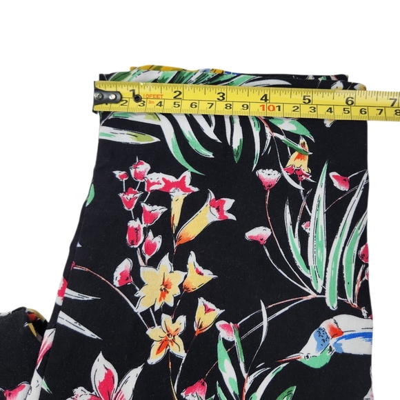 Peck & Peck Tropical Print Pants Women’s Size 8 Black Floral Bird Palm Leaf Slim - Picture 9 of 10